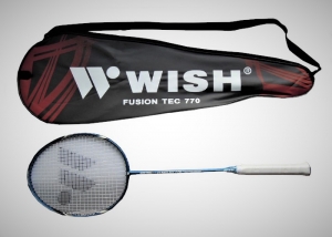 Badmintonová raketa soutěžní carbon